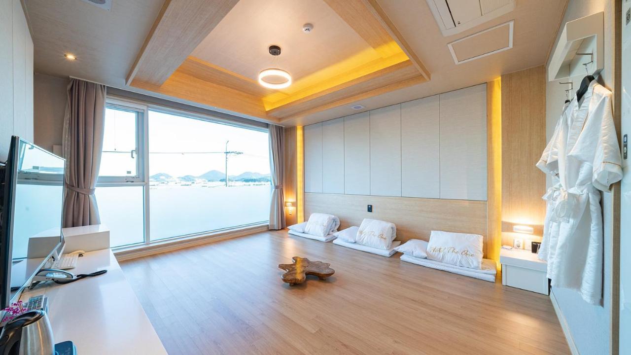 Hotel The One Yeosu Exteriör bild