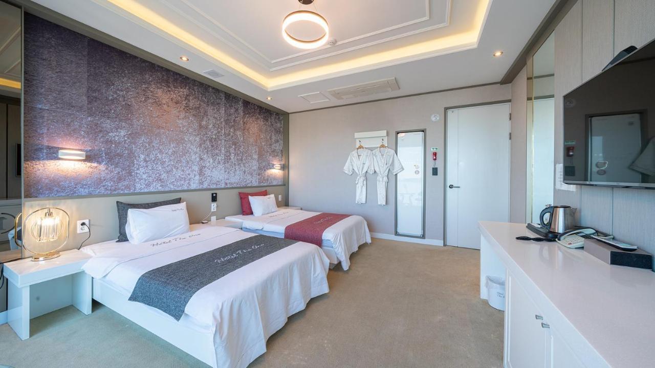 Hotel The One Yeosu Exteriör bild